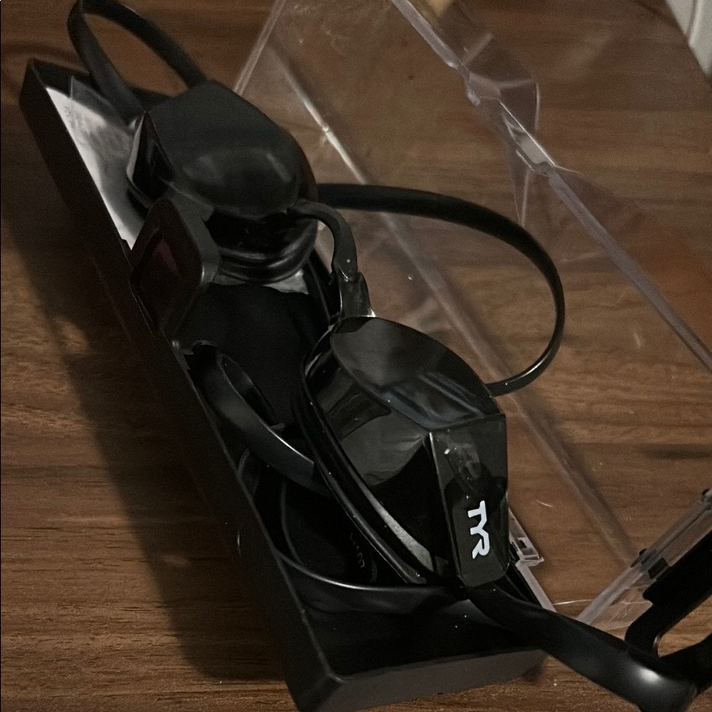 Black Swim Goggles